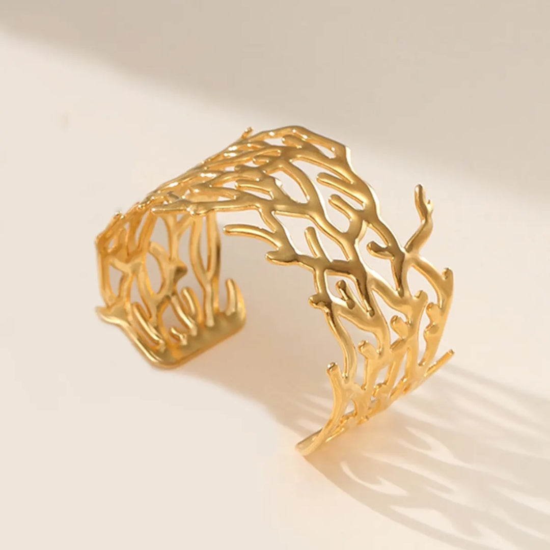 Elegant Glow Bracelet