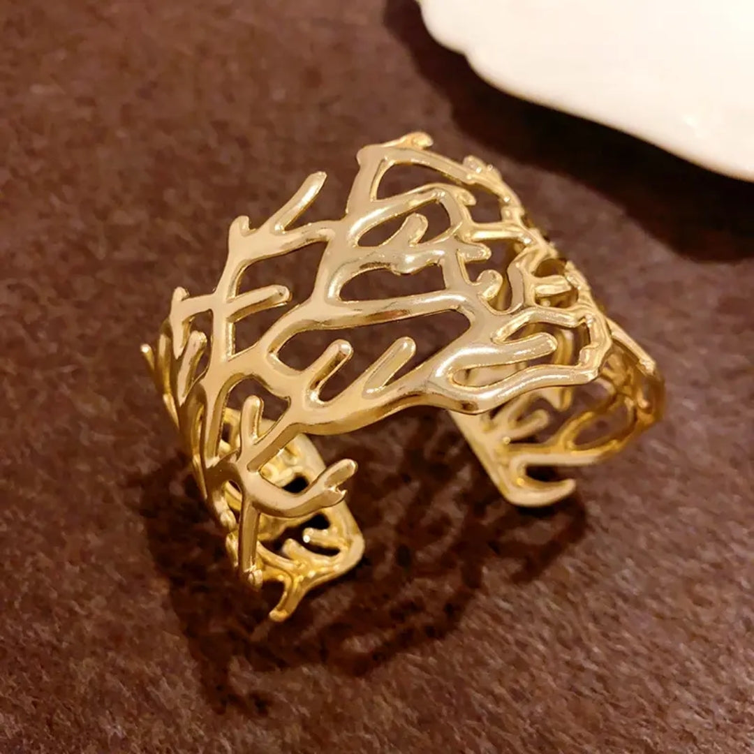 Elegant Glow Bracelet