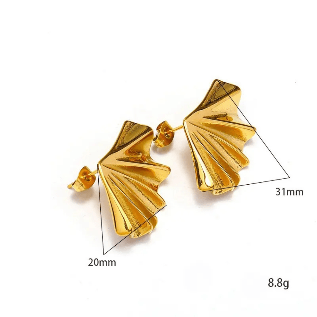 As Pretty Golden Wing Earrings