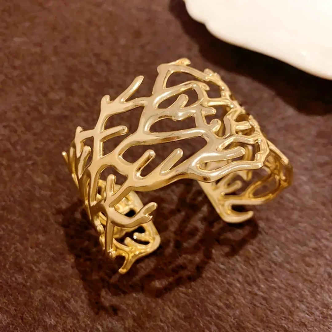 Elegant Glow Bracelet