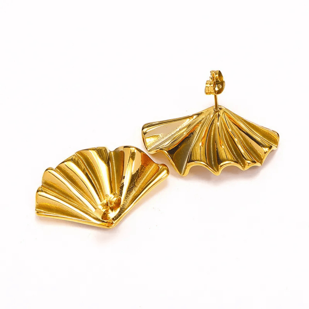 As Pretty Golden Wing Earrings