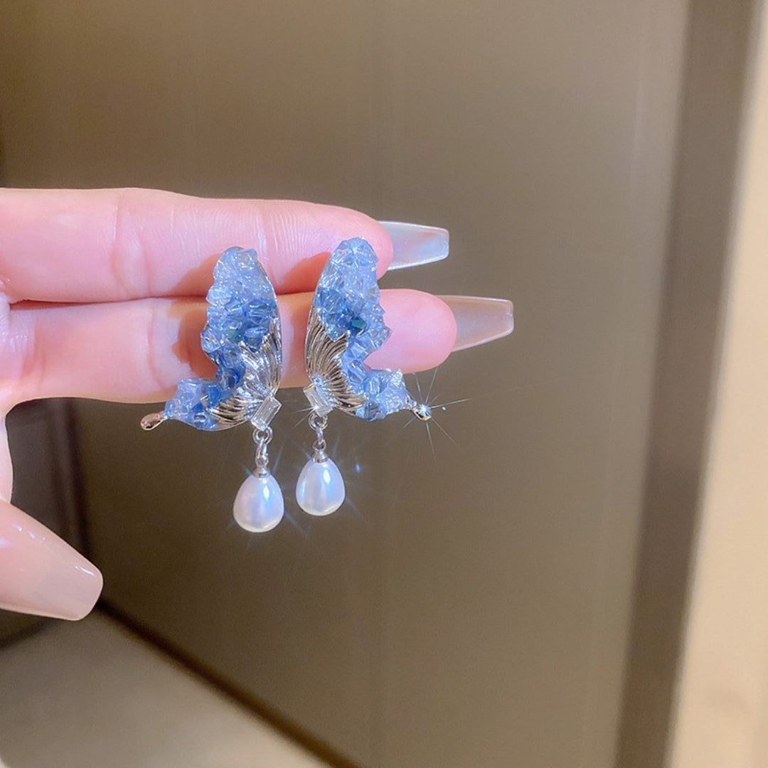 Azure Flutter Pearls Earrings
