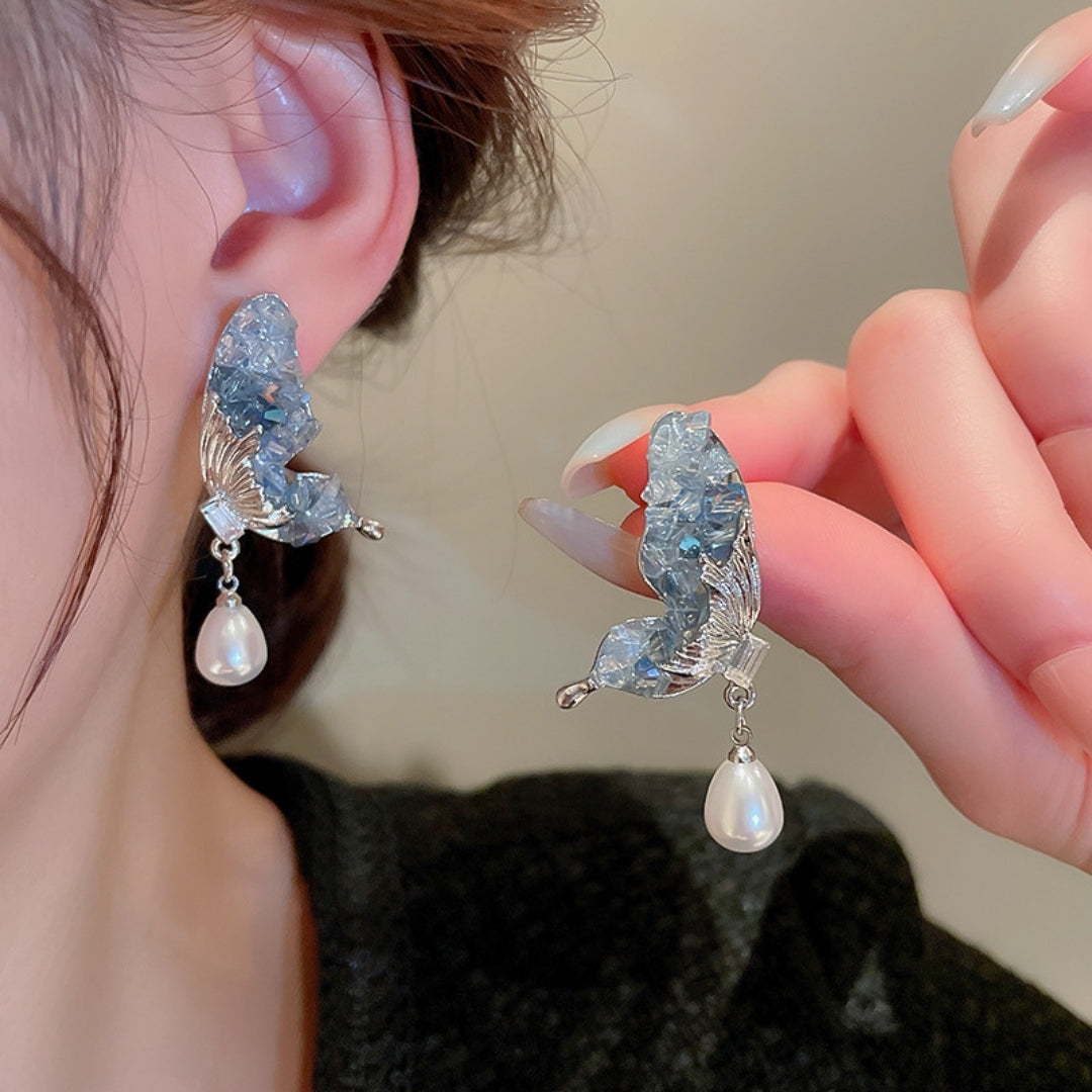 Azure Flutter Pearls Earrings