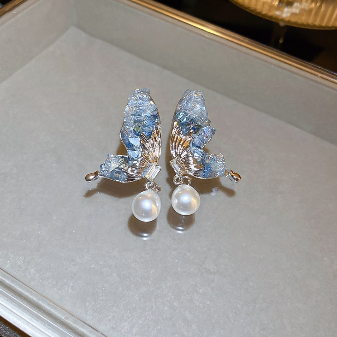 Azure Flutter Pearls Earrings