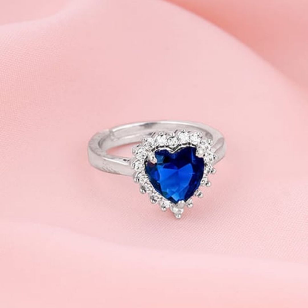 Heart of the Ocean ring