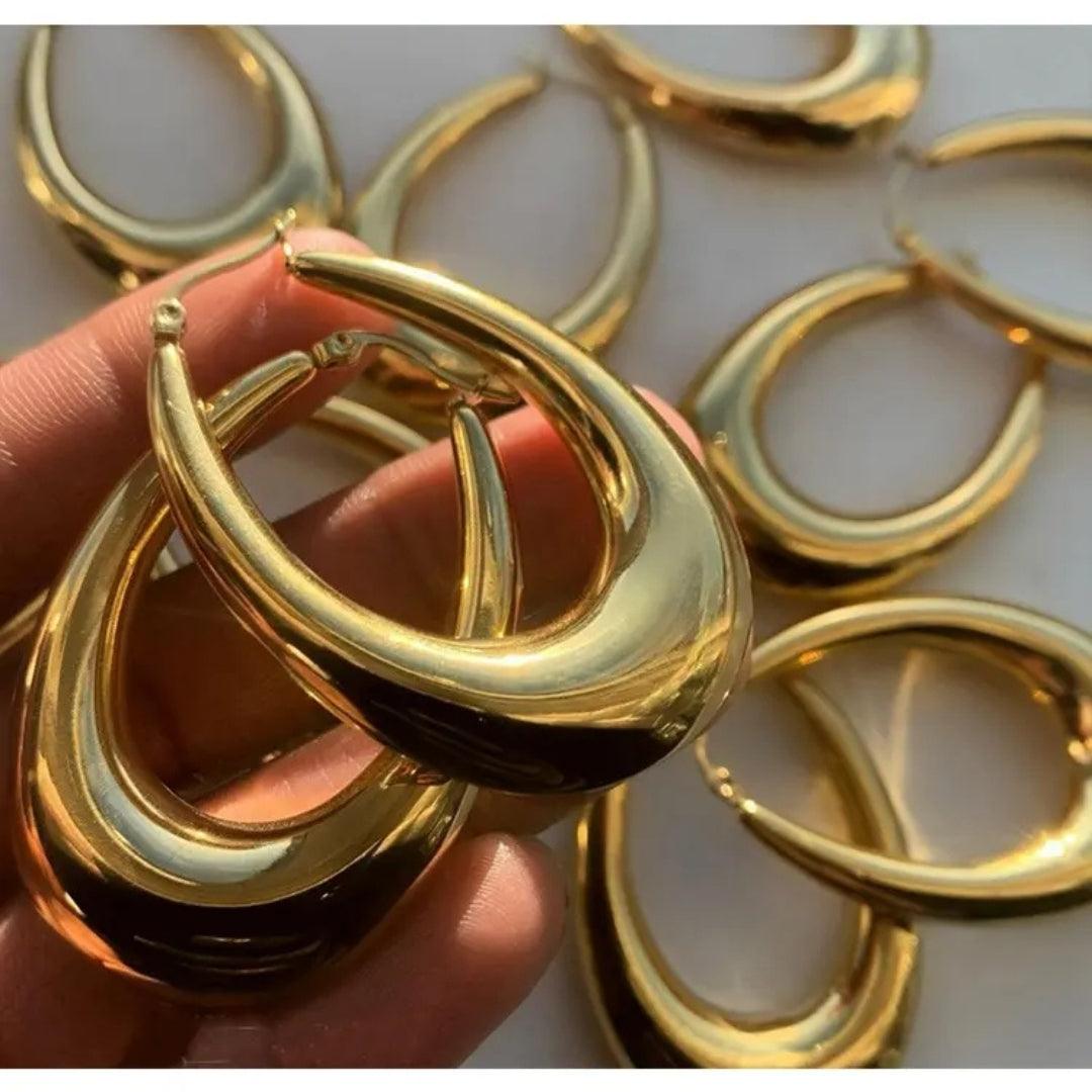 Timeless Gold Hoops Earrings