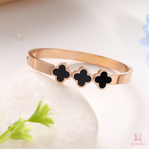 Clove Charm Trio Bracelet