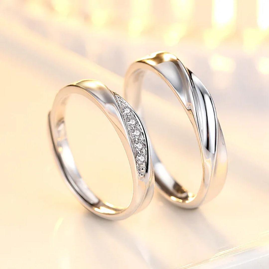 Twirling Candy Couple Ring