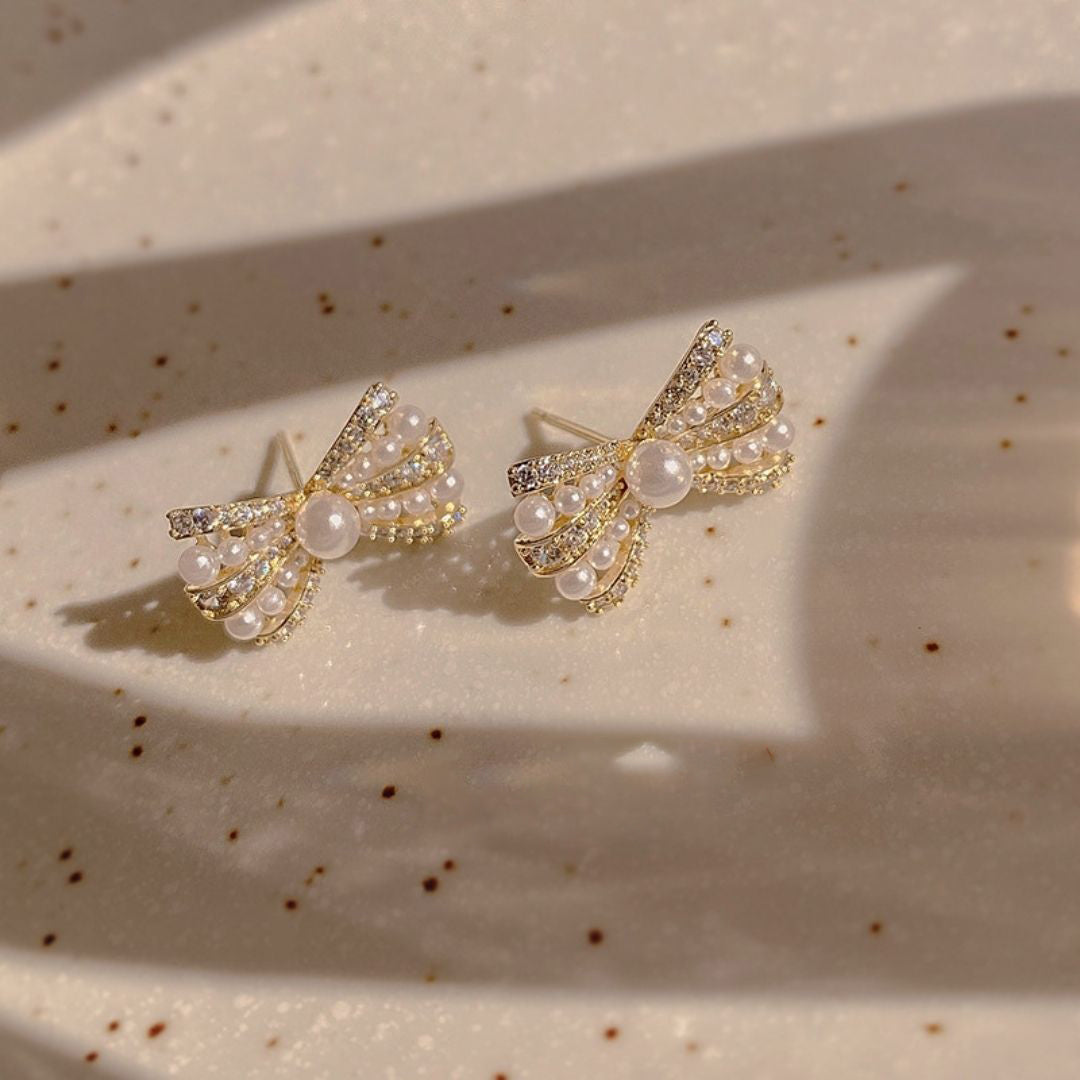 Stardust Ribbon Studs Earrings