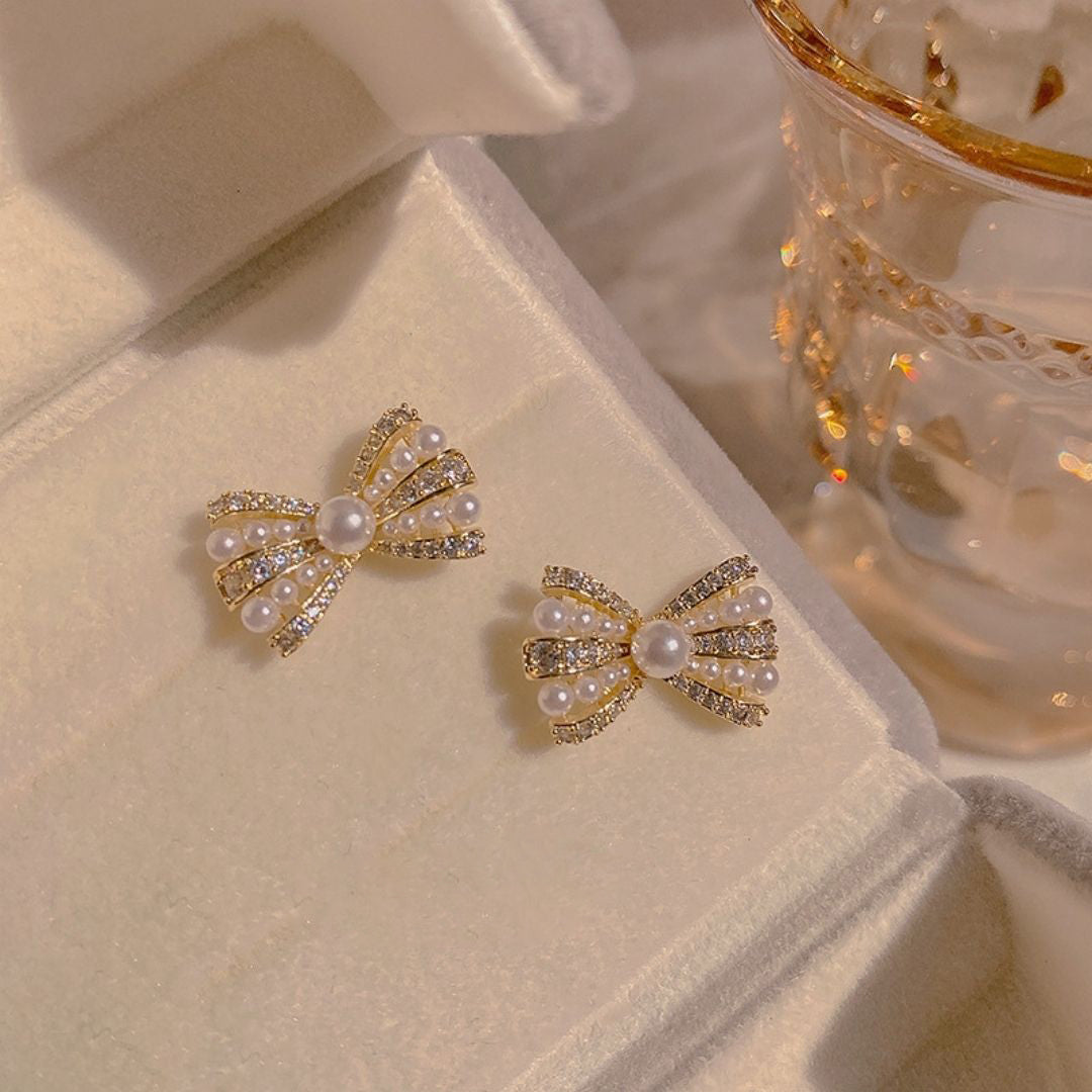Stardust Ribbon Studs Earrings