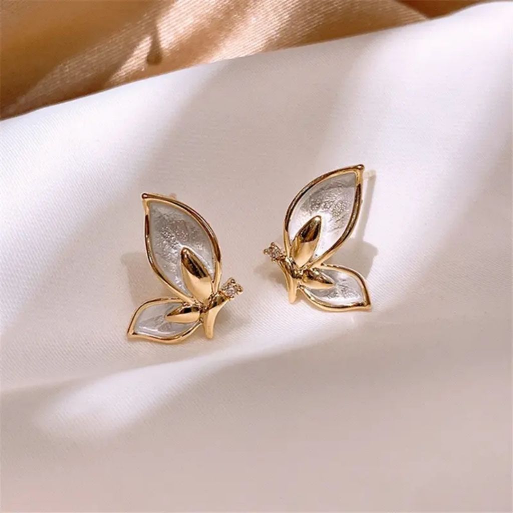 Dainty Petals Earrings