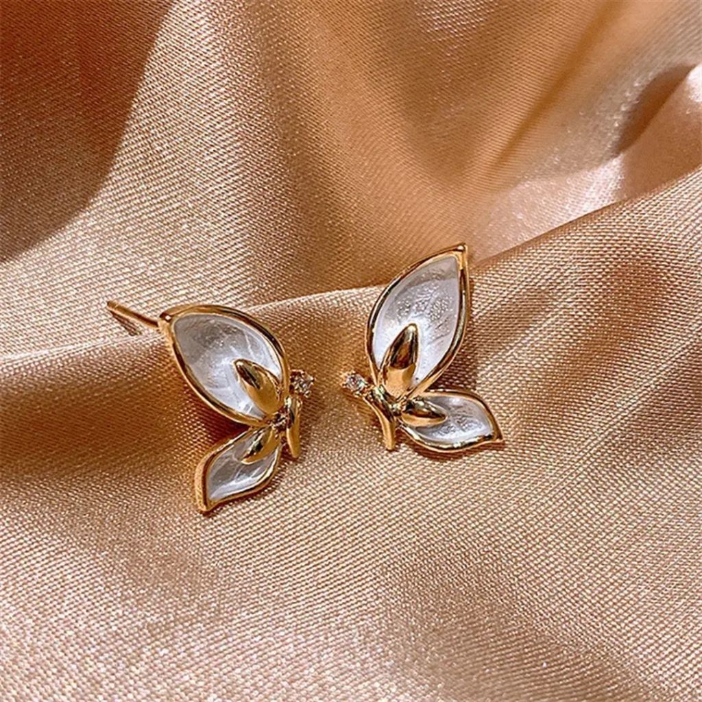 Dainty Petals Earrings