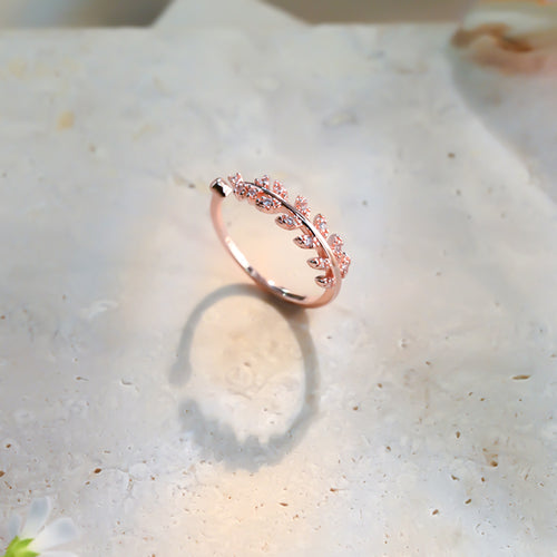 Blush Leafy Glow Ring