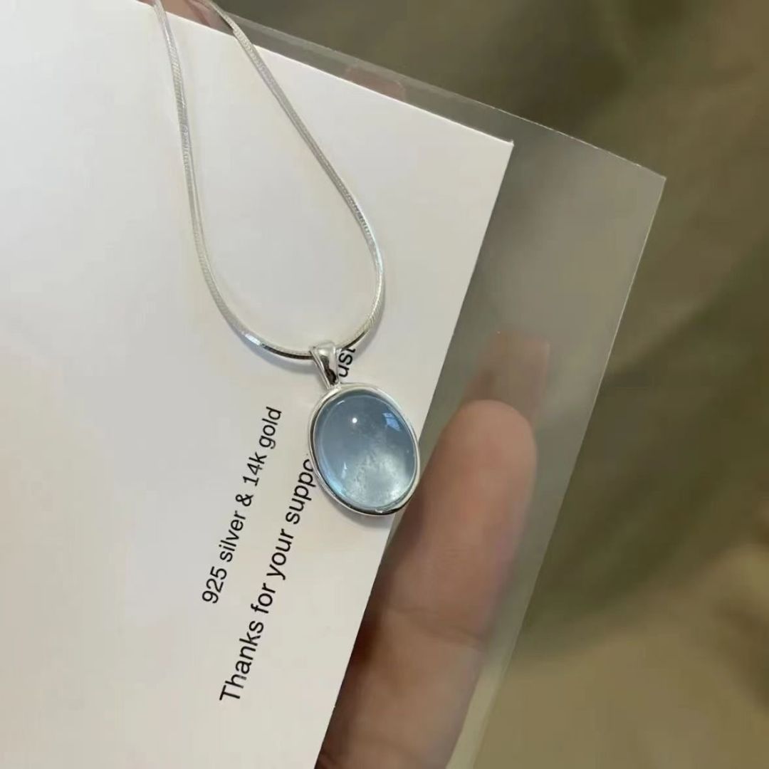 Silver Moonstone Necklace