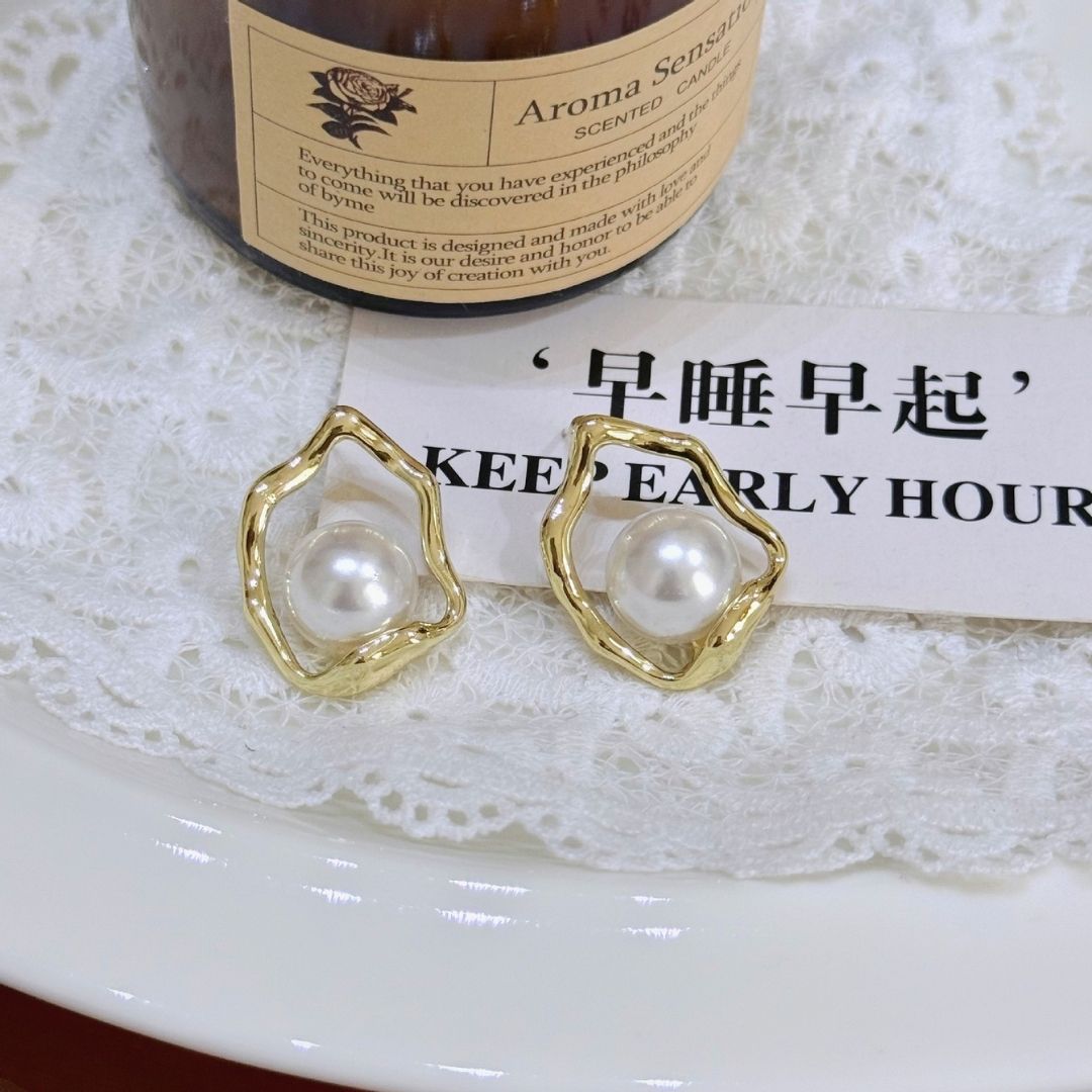 Urban Cocoon Drop Earrings