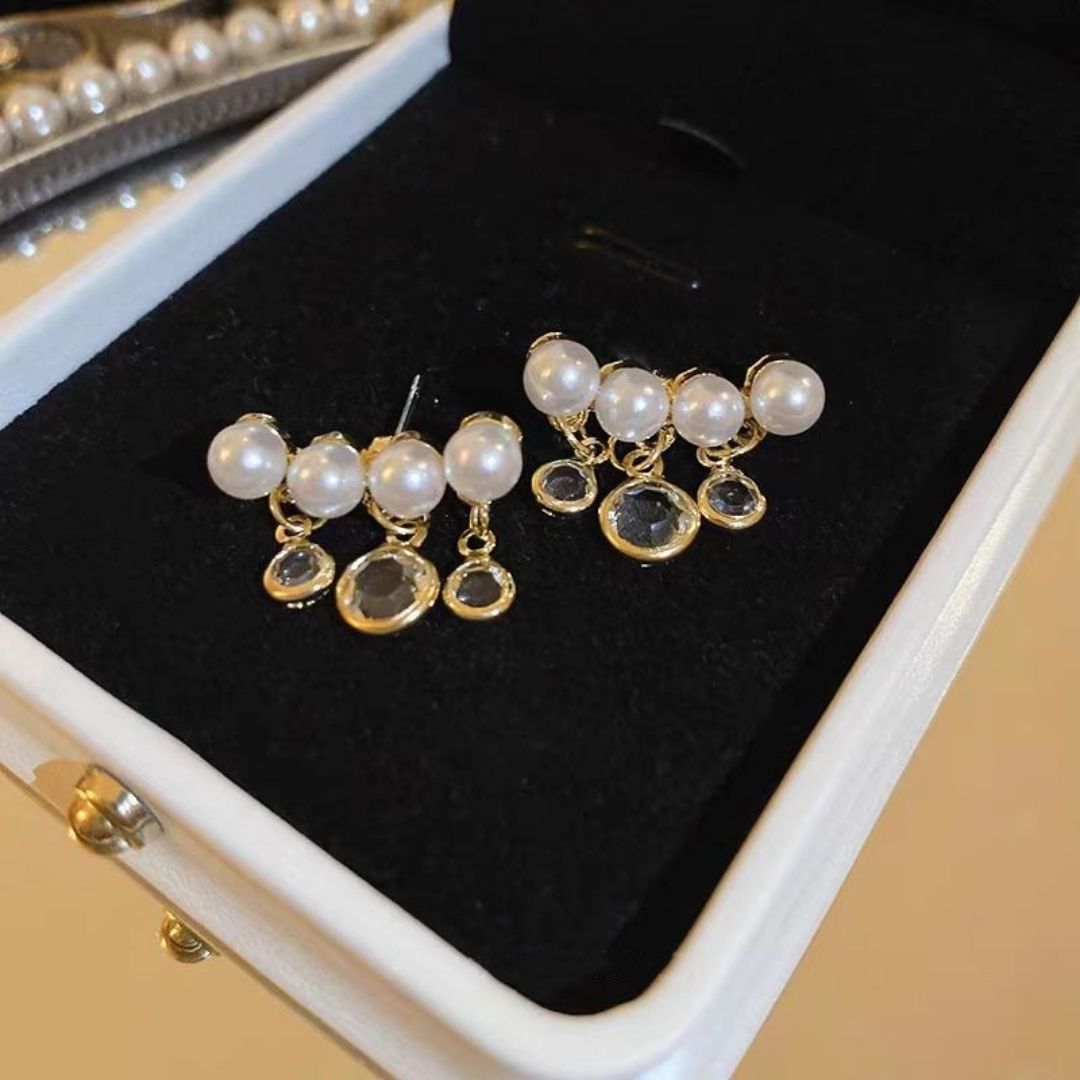 Pearl-Glint Cascades Earrings