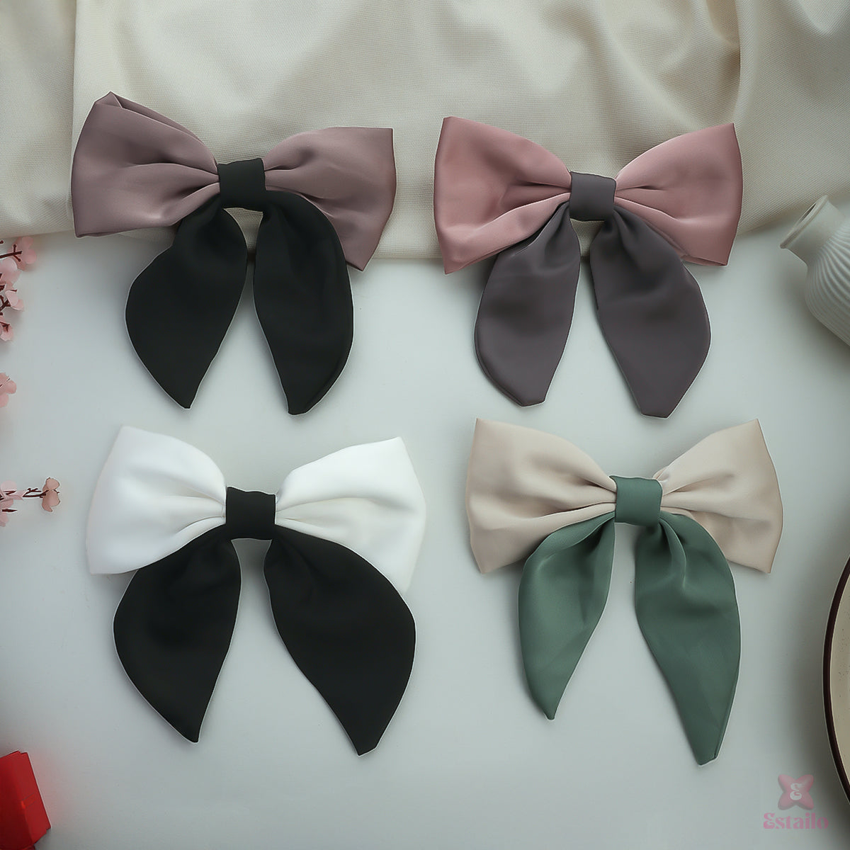 Drip Glam Bow Clip (pack of 1)