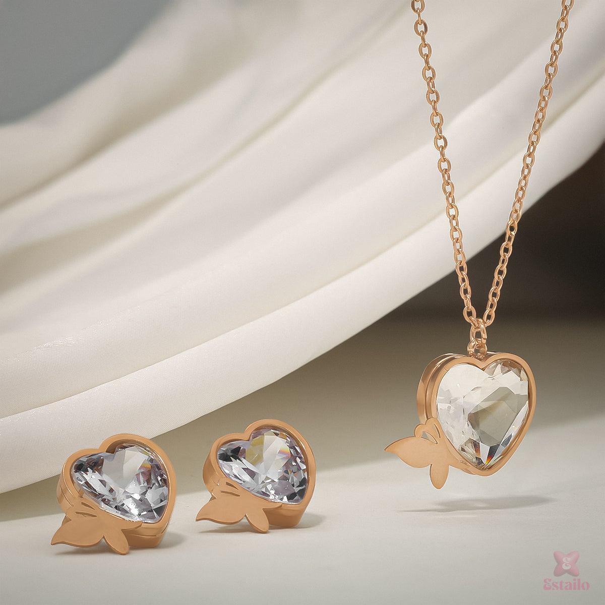 Heartfelt Radiance Neckpiece Set