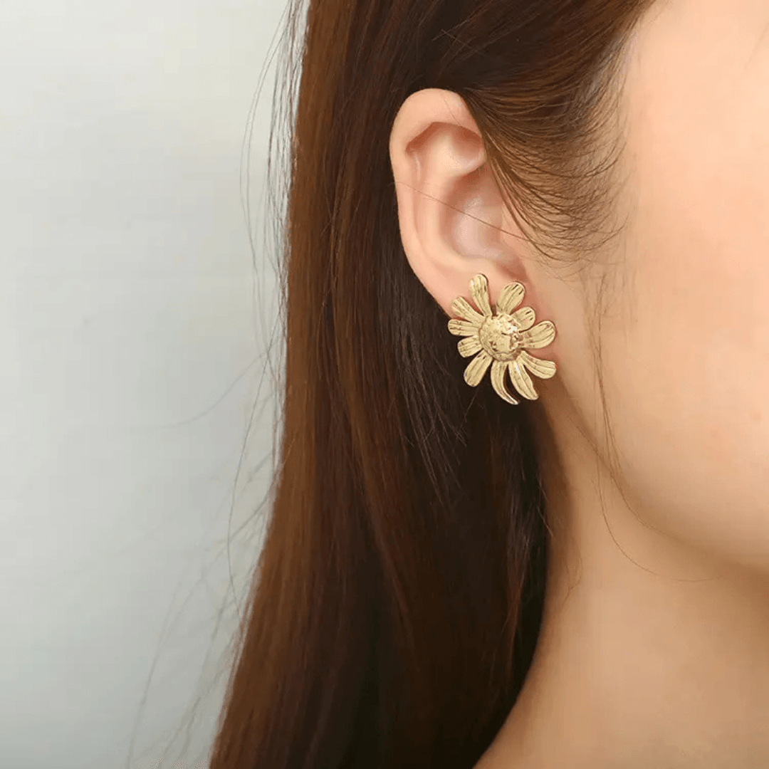 As Pretty Flower Earrings