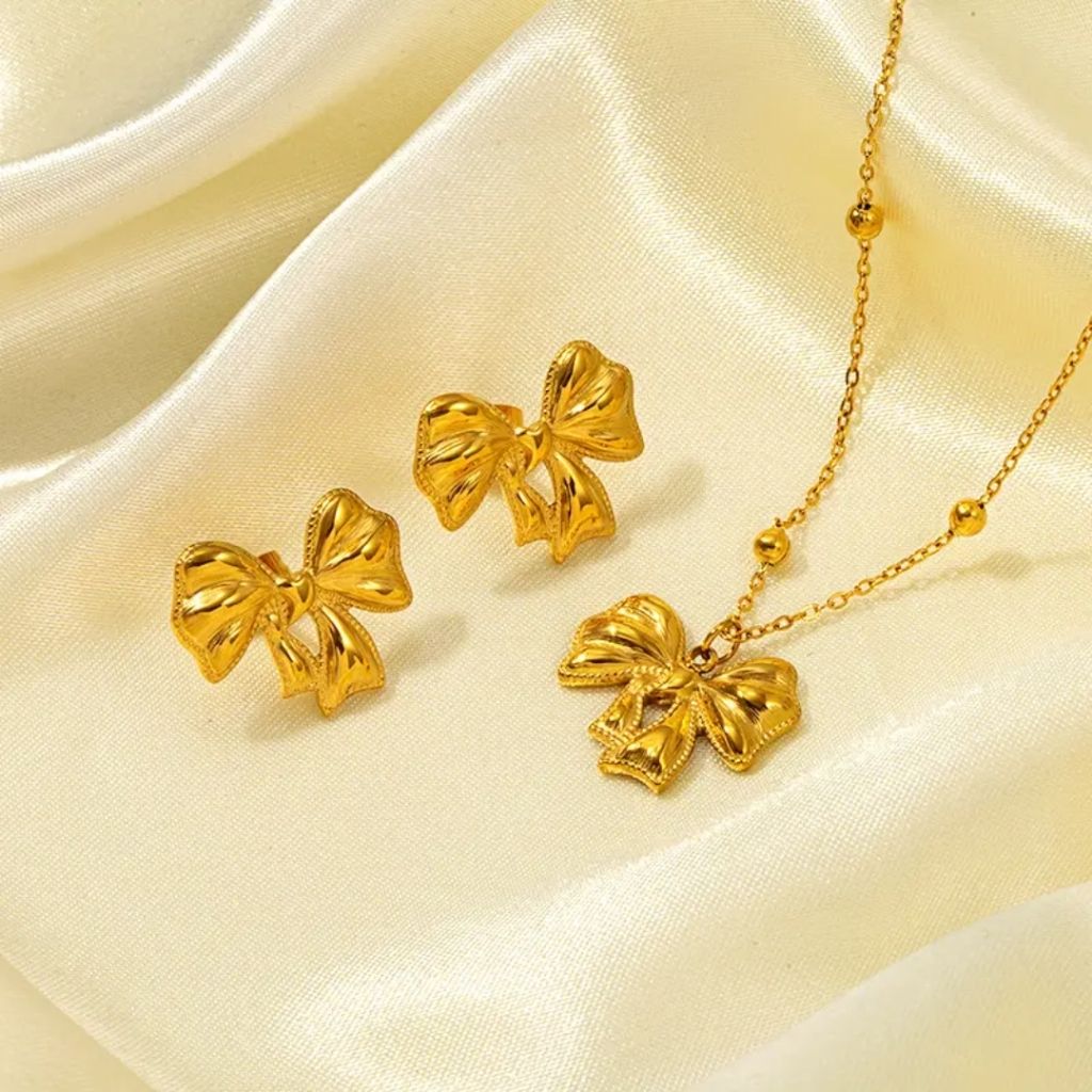 Golden Flora Bow Neckpiece Set