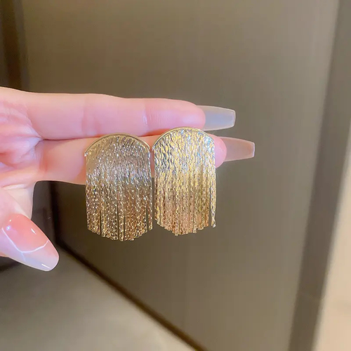 Golden Gleam Drop Earrings
