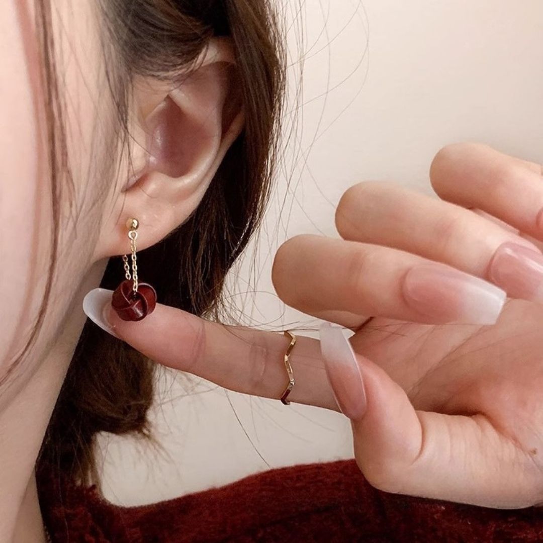 Rosetta Chain Drops Earrings