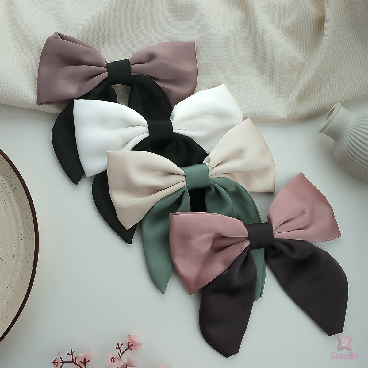 Drip Glam Bow Clip (pack of 1)
