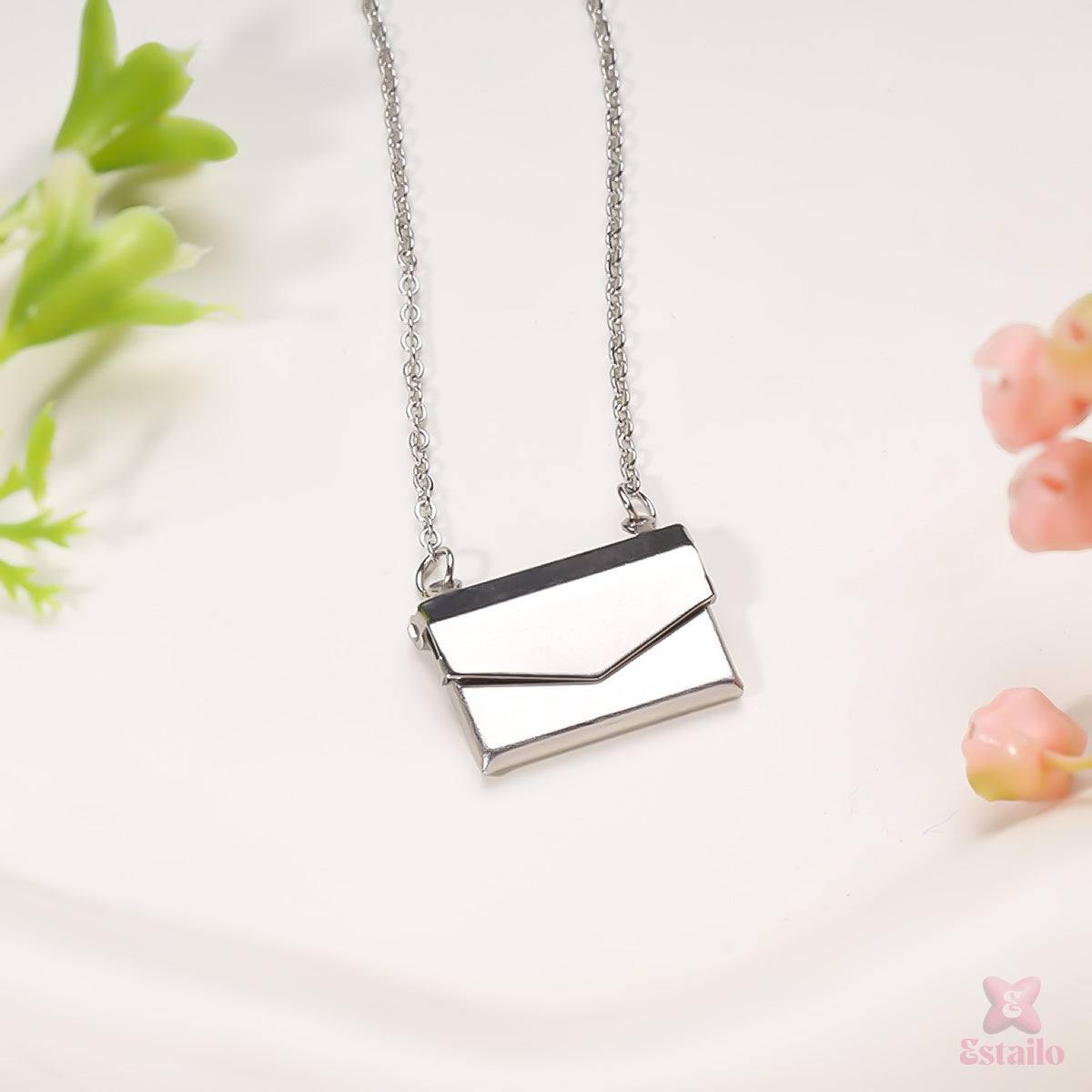 Enchant Chain Necklace