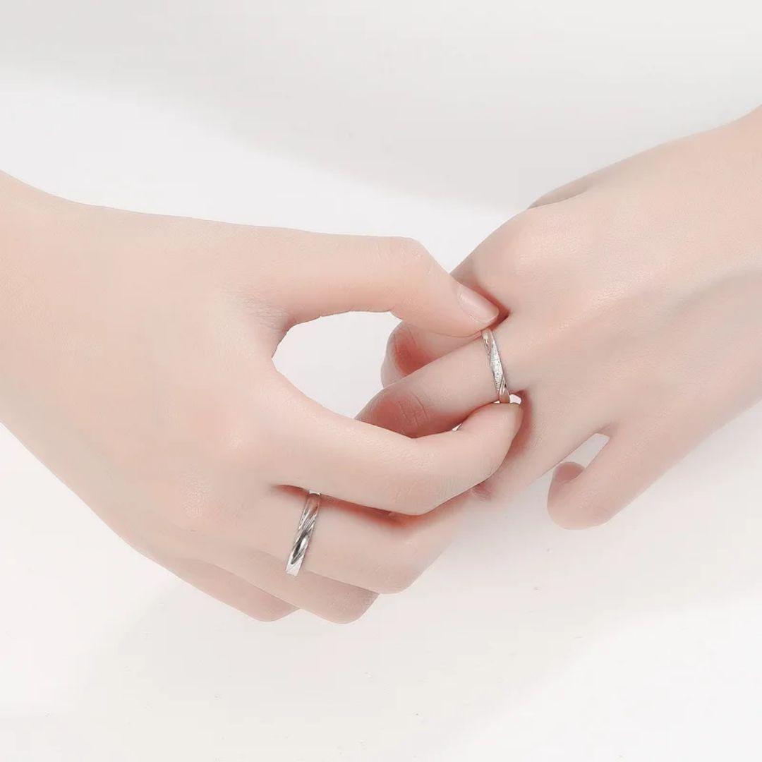 Twirling Candy Couple Ring