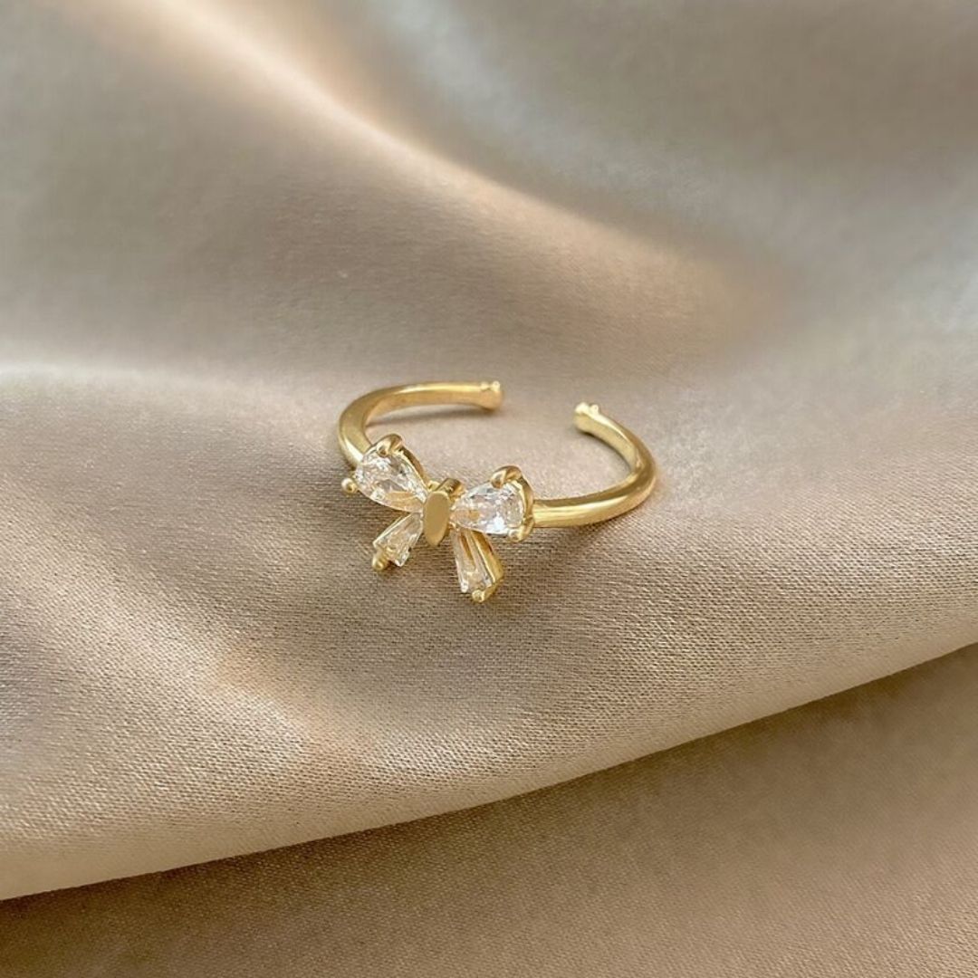 Shimmering Wing Ring