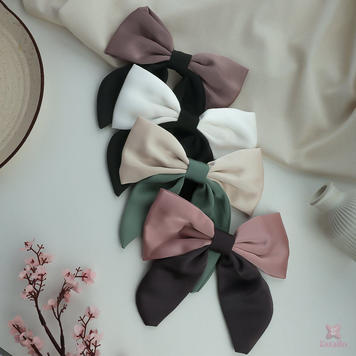 Drip Glam Bow Clip (pack of 1)