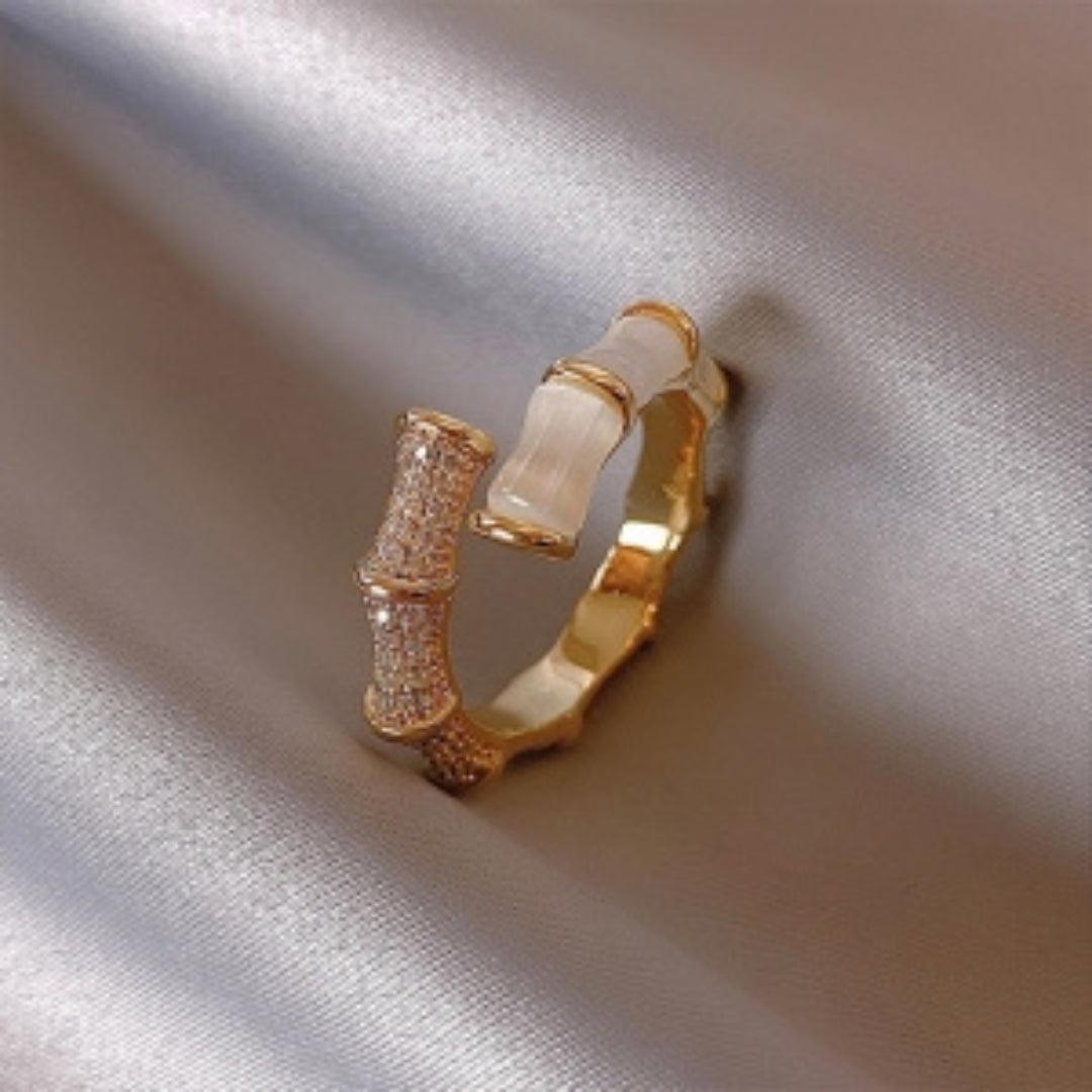 Lovely Date Ring