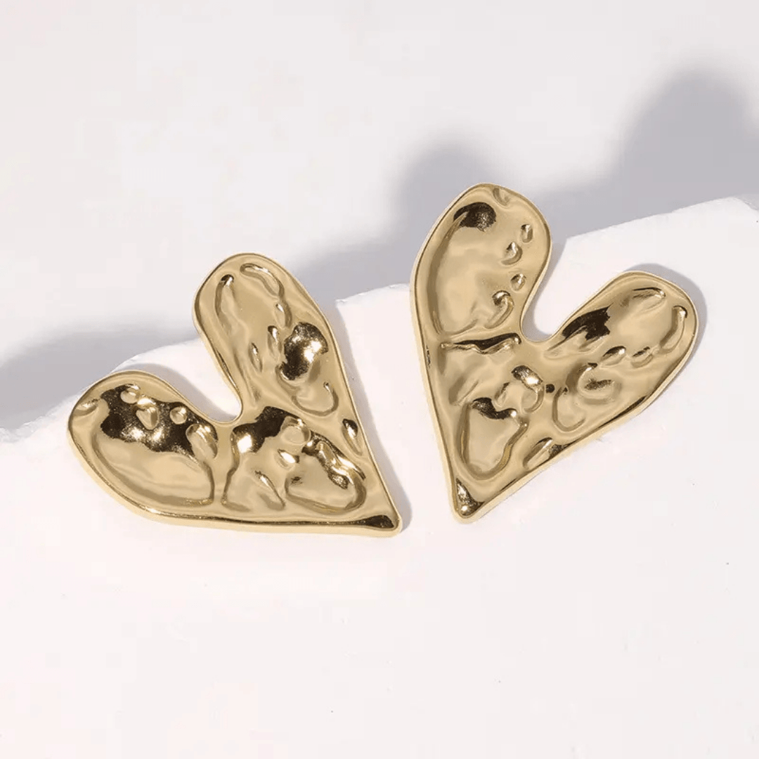 Love Struck Heart Earrings