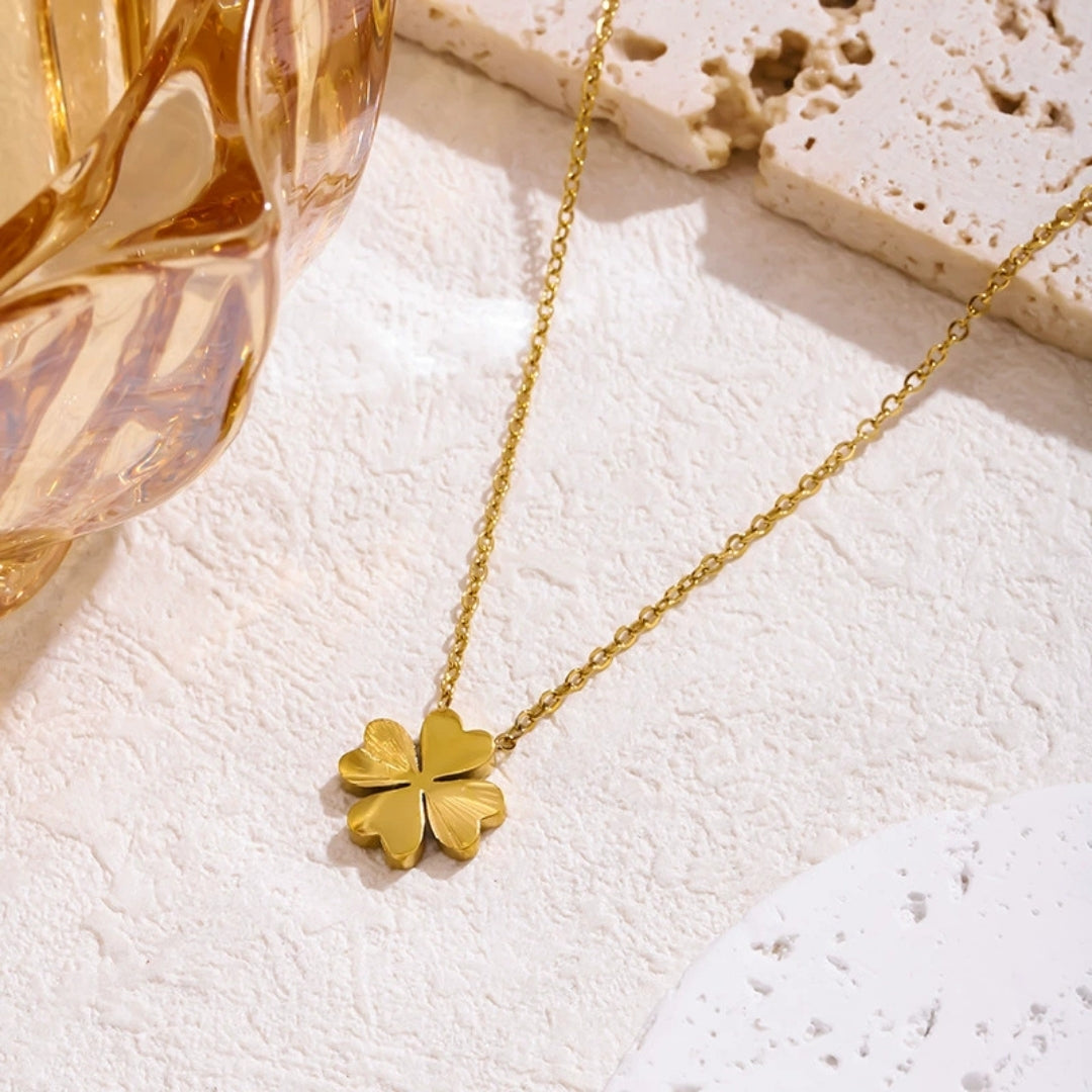 Verdant Charm Necklace