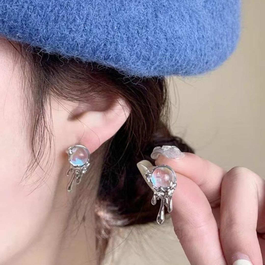 Moonlit Thaw Dangles Earrings