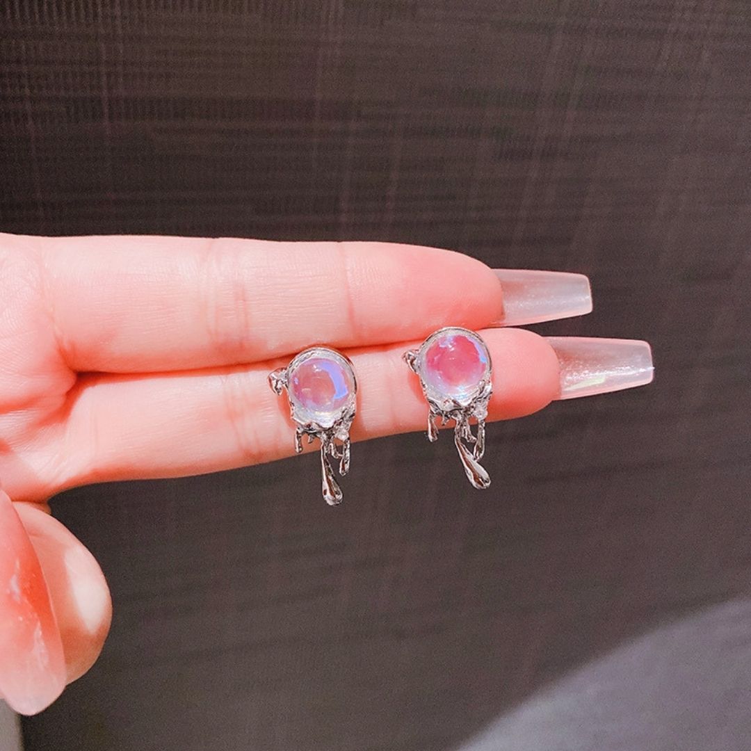 Moonlit Thaw Dangles Earrings