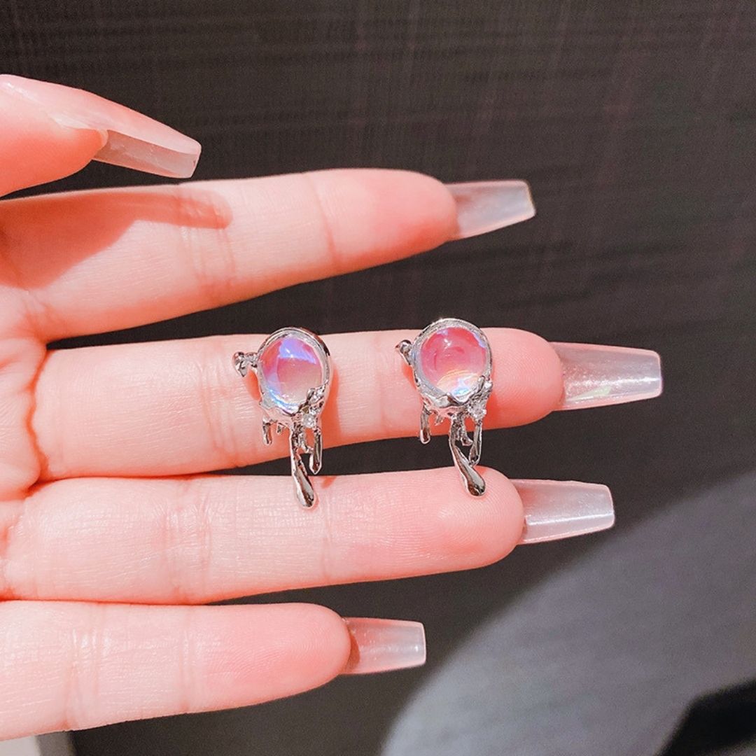 Moonlit Thaw Dangles Earrings