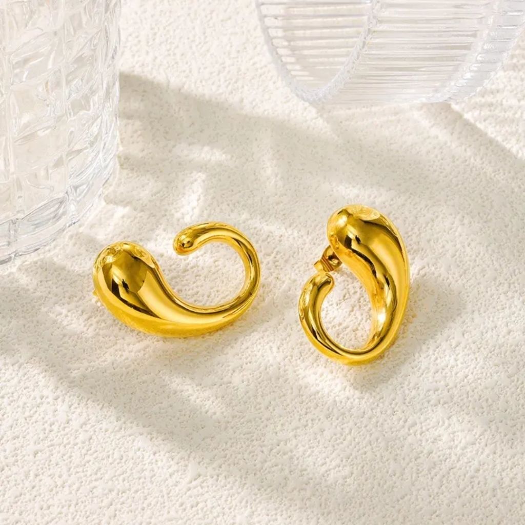 G-Luxe Hoop Delights Earrings