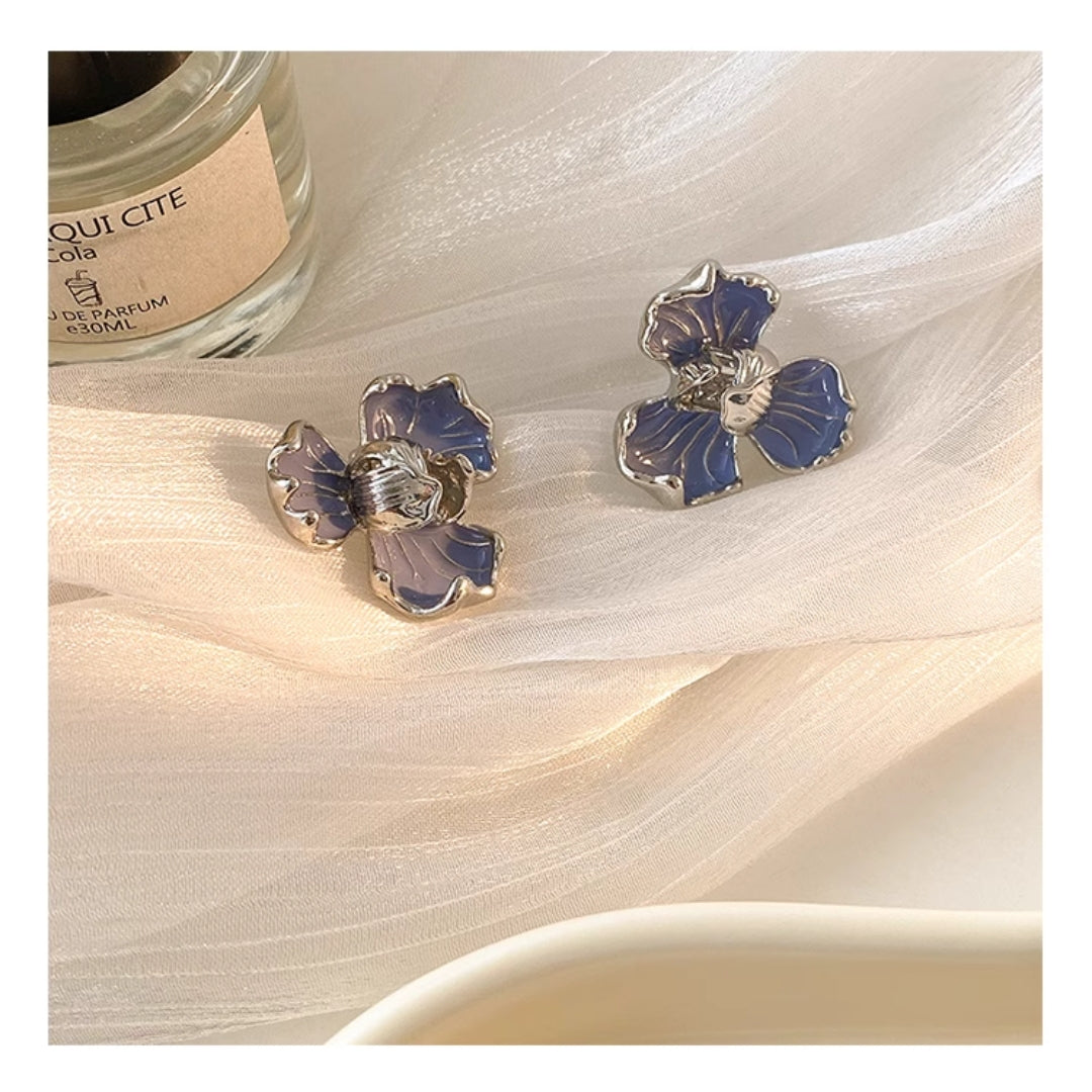 Isabella Lilac Earring