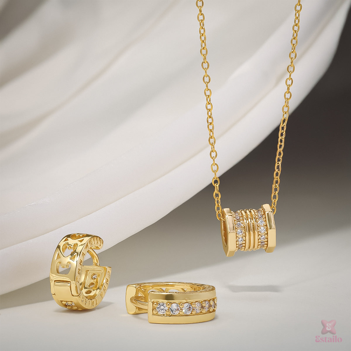 Sleek Hexagon Chain Neckpiece Set