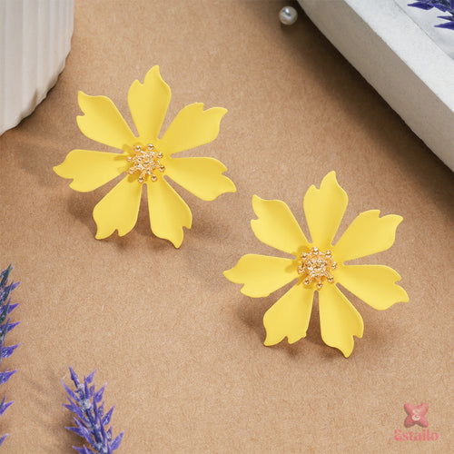 Delicate Daisy Earrings