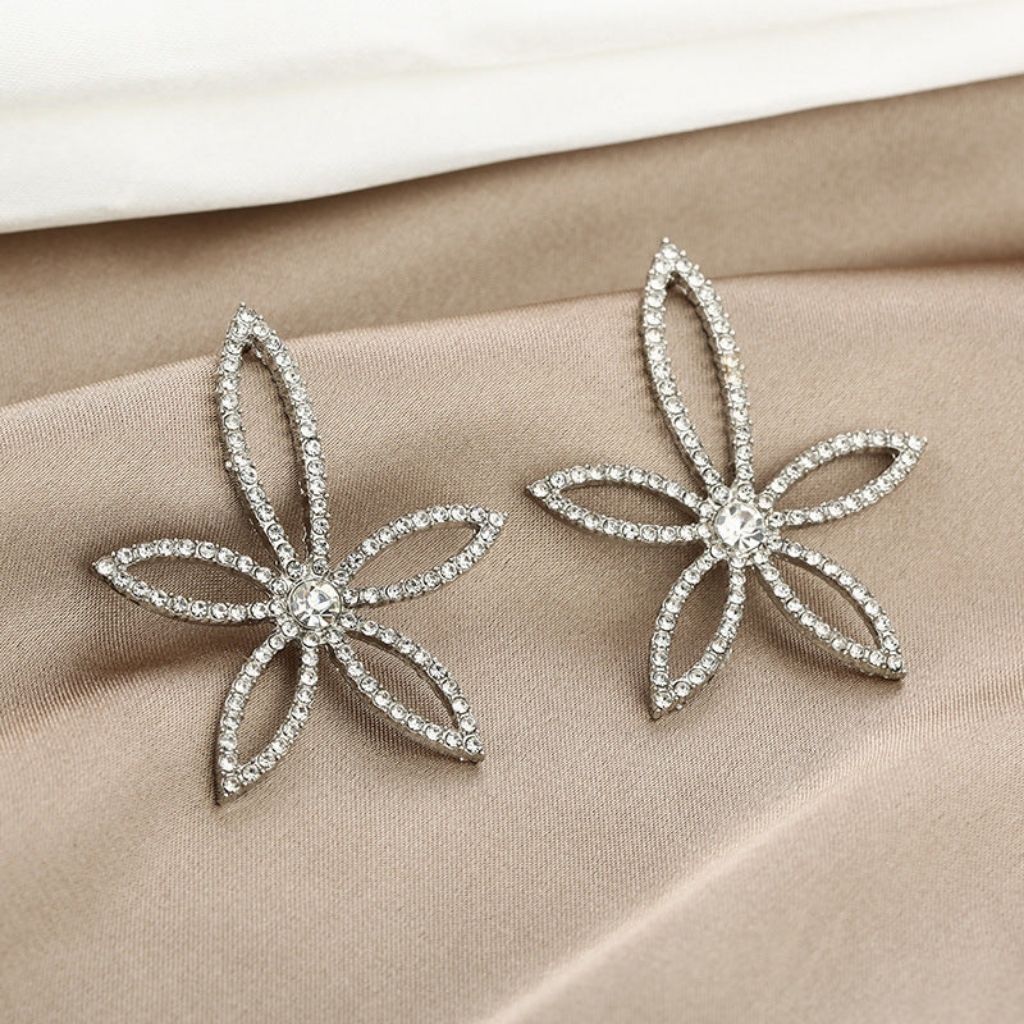 Starry Shinning Earrings