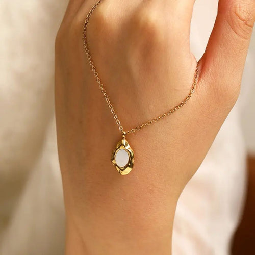 Ivory Slate Neckpiece