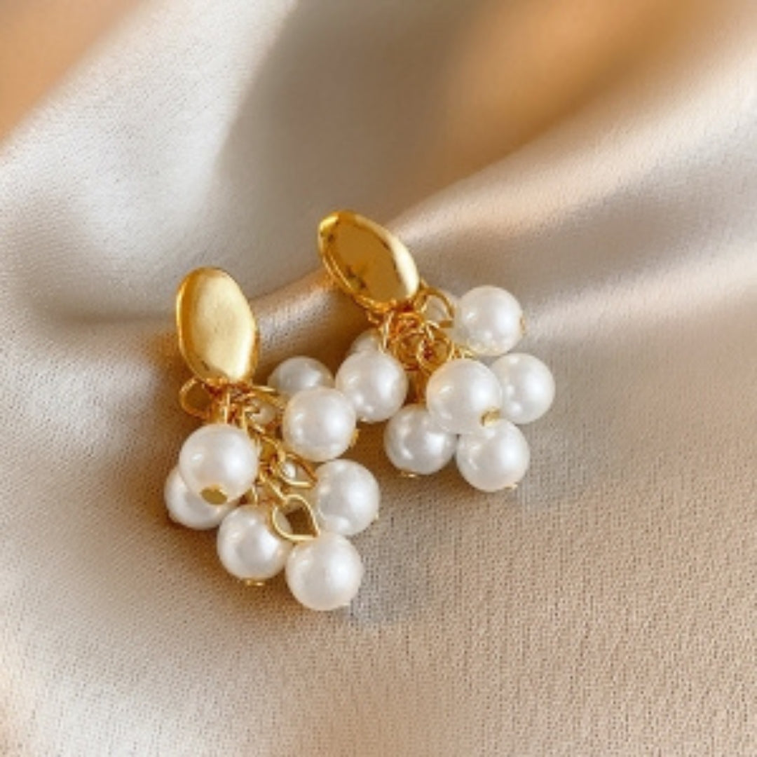 Pearl isabella earrings