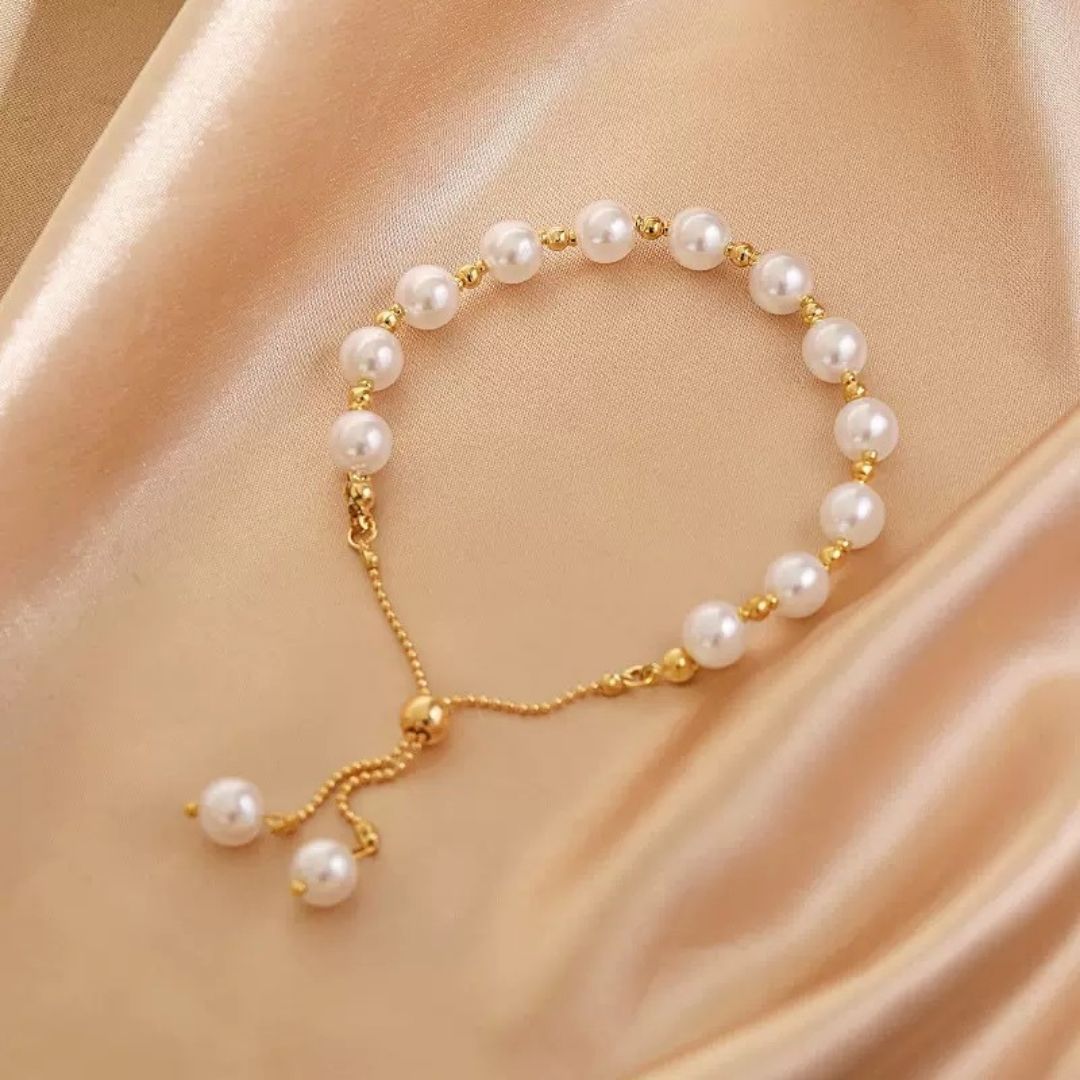 Heirloom Pearl Bolo Strand Bracelet