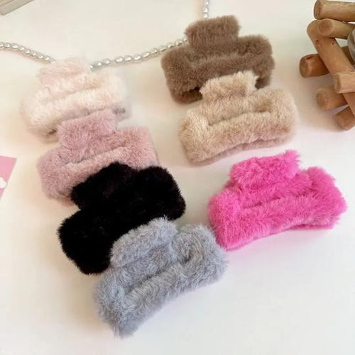 Fluffy luxurious hair claws (pack of 1)