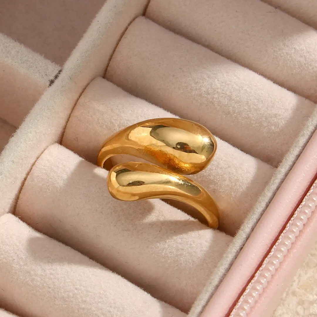 Tear Drop Ring