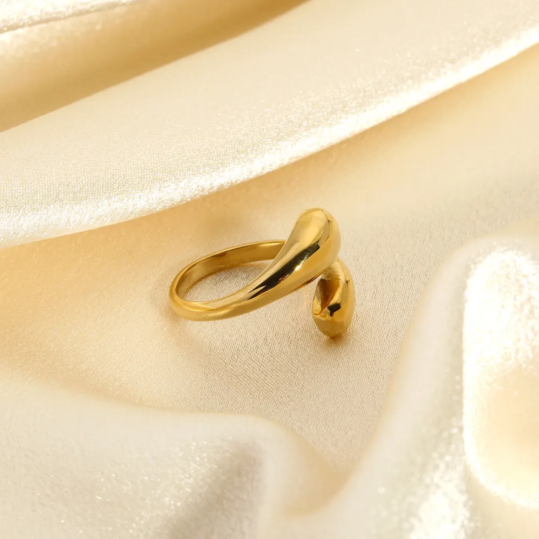 Tear Drop Ring