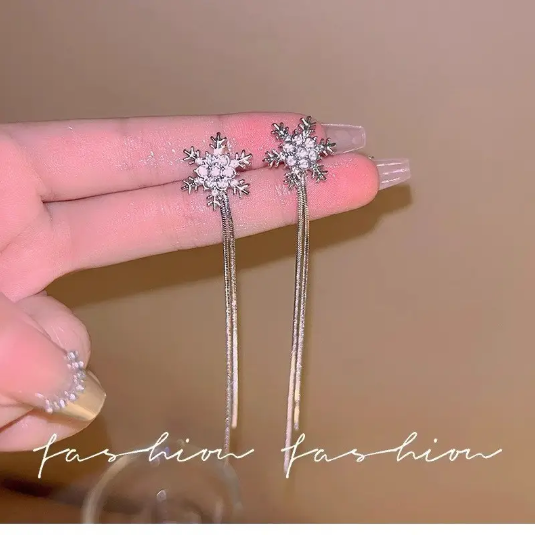 Snowflake Cascade Dangles Earring