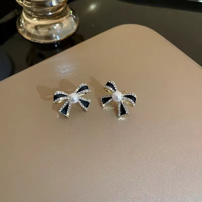 Bling Blogger Bow Earring